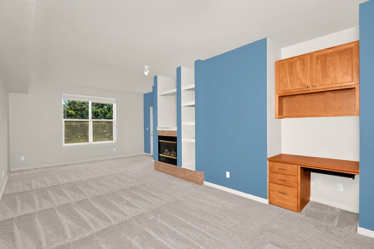 16275 Ne 85th St - Photo 7 of 17