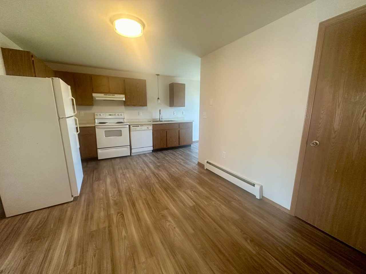 2701 Humboldt Rd - Photo 4 of 48