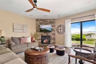 3200 W Catalina Ln - Photo 1 of 1