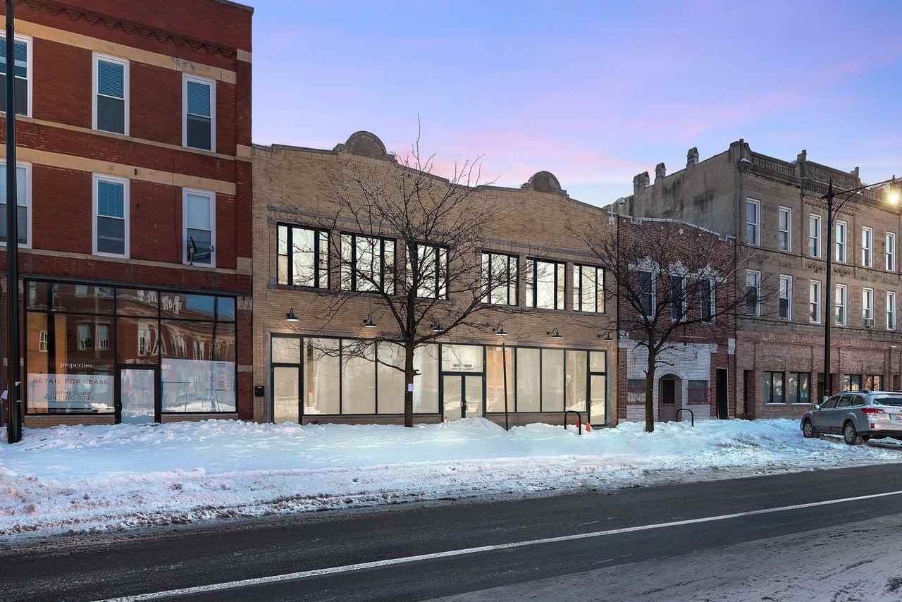 1907 S Blue Island Ave Chicago IL 60608 - Photo 4 of 32