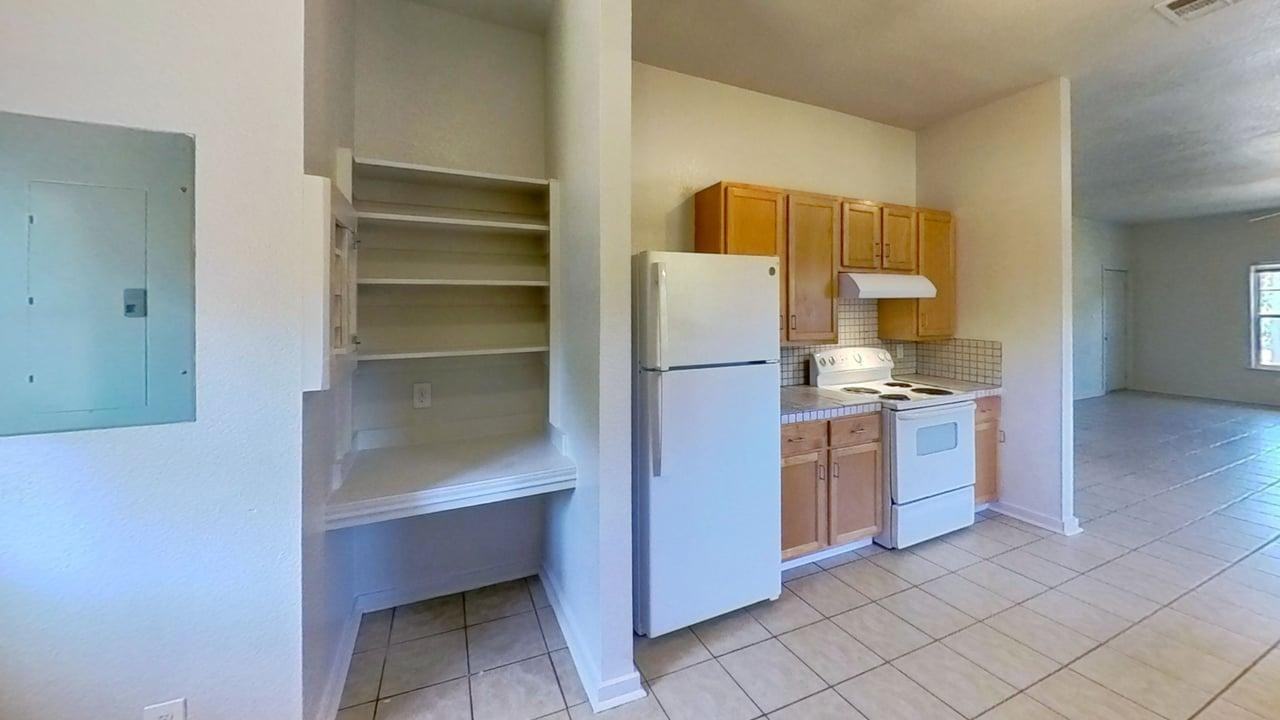 615 W Martin Luther King Dr #NA - Photo 4 of 18