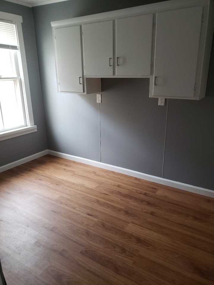 1520 1520 Francis Street - 1520 1/2 - Photo 5 of 12