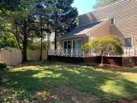 1752 Brooks Ave - Photo 1 of 1