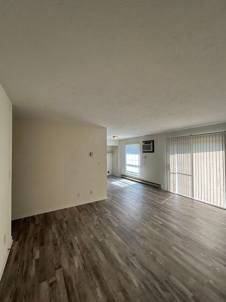 70 Ironwood Court - Photo 5 of 16