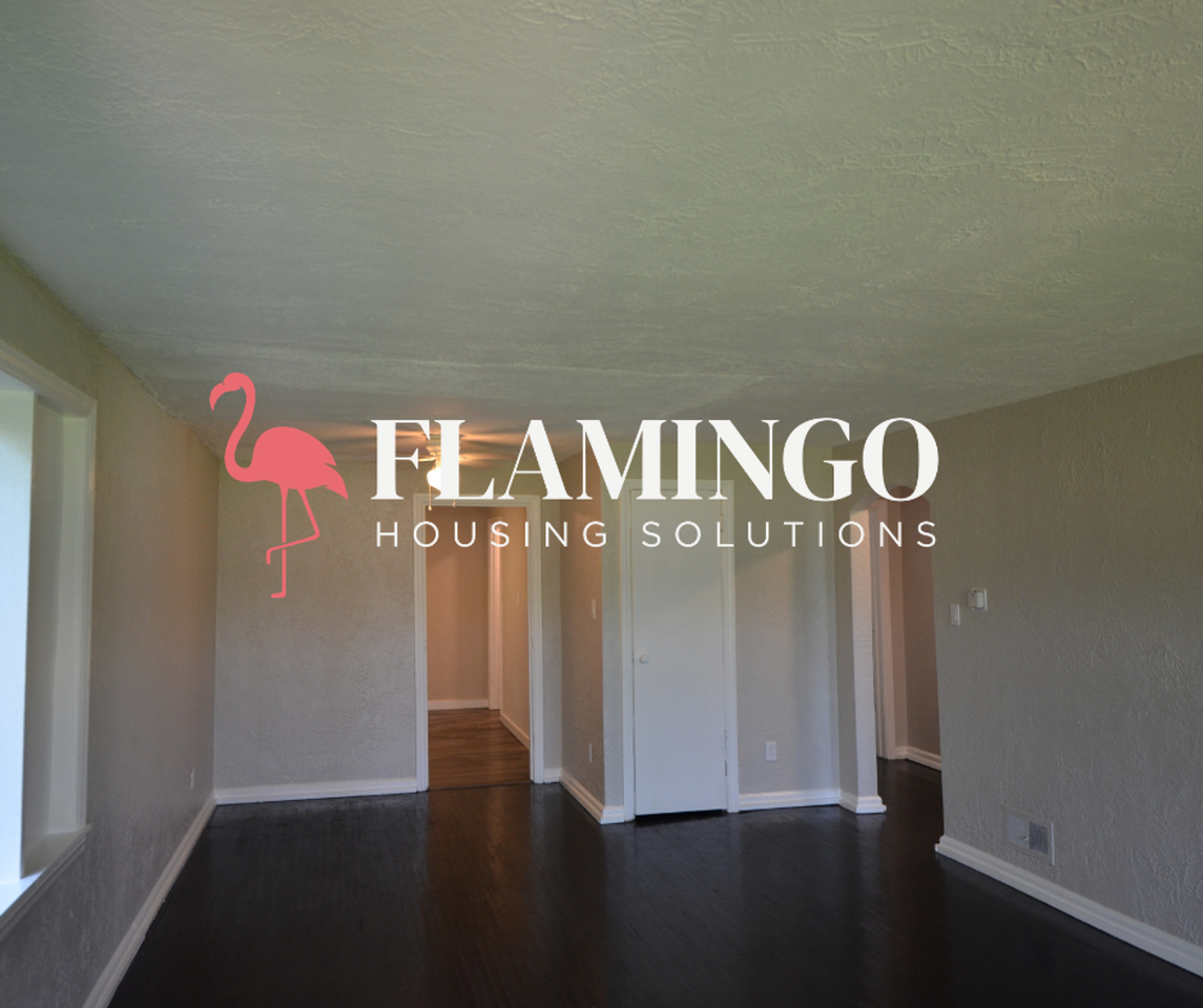 3212 Mccall St - Photo 2 of 14