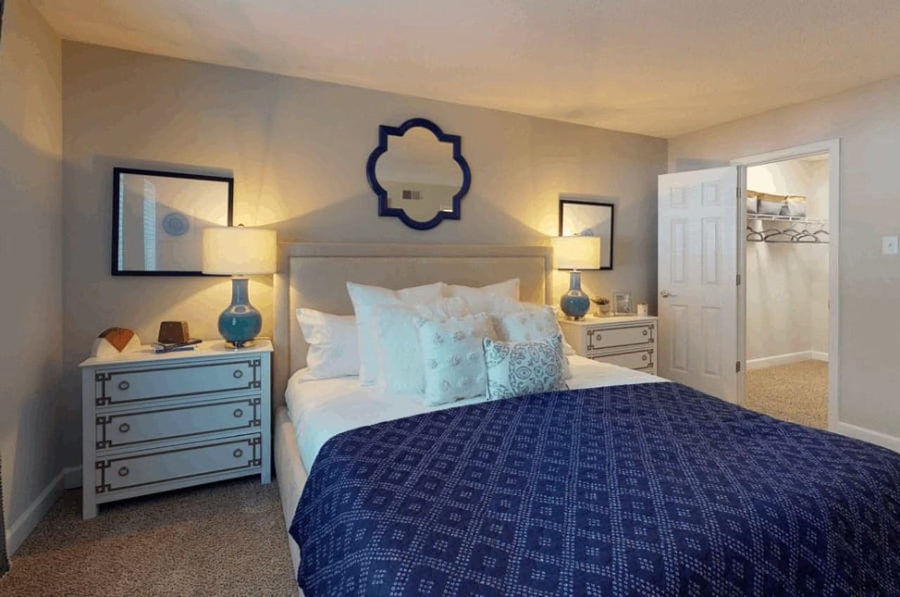 The Lily At West Ashley - Photo 7 of 22