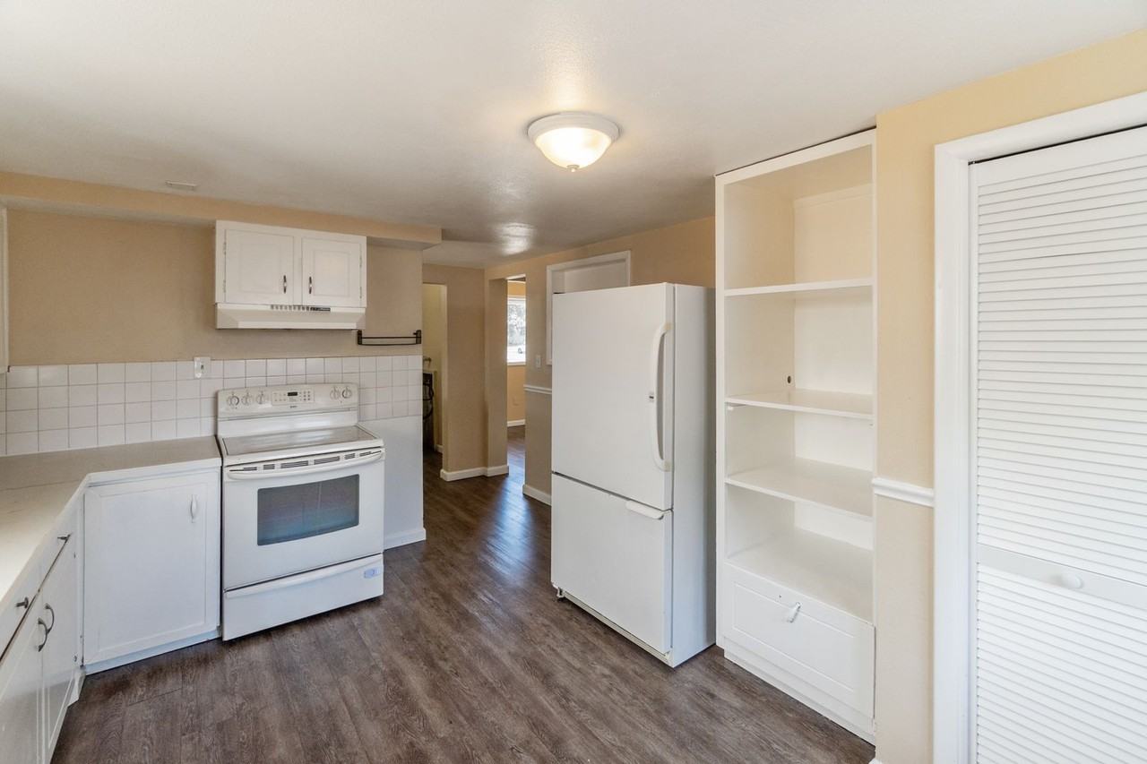 2627 N Martin St - Photo 3 of 22