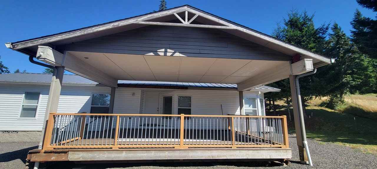 8090 Sawtell Rd - Photo 2 of 16