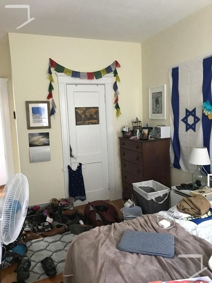 226 Kelton St - Photo 4 of 6