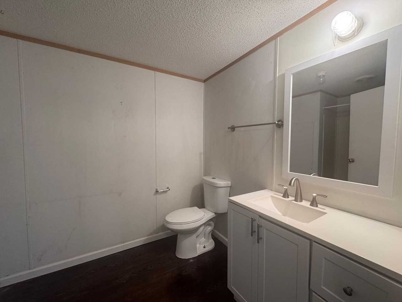 5148 Hudson Dr #5148 - Photo 6 of 8