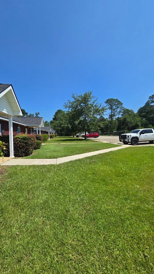 1835 Homer Waters Rd - Photo 2 of 10