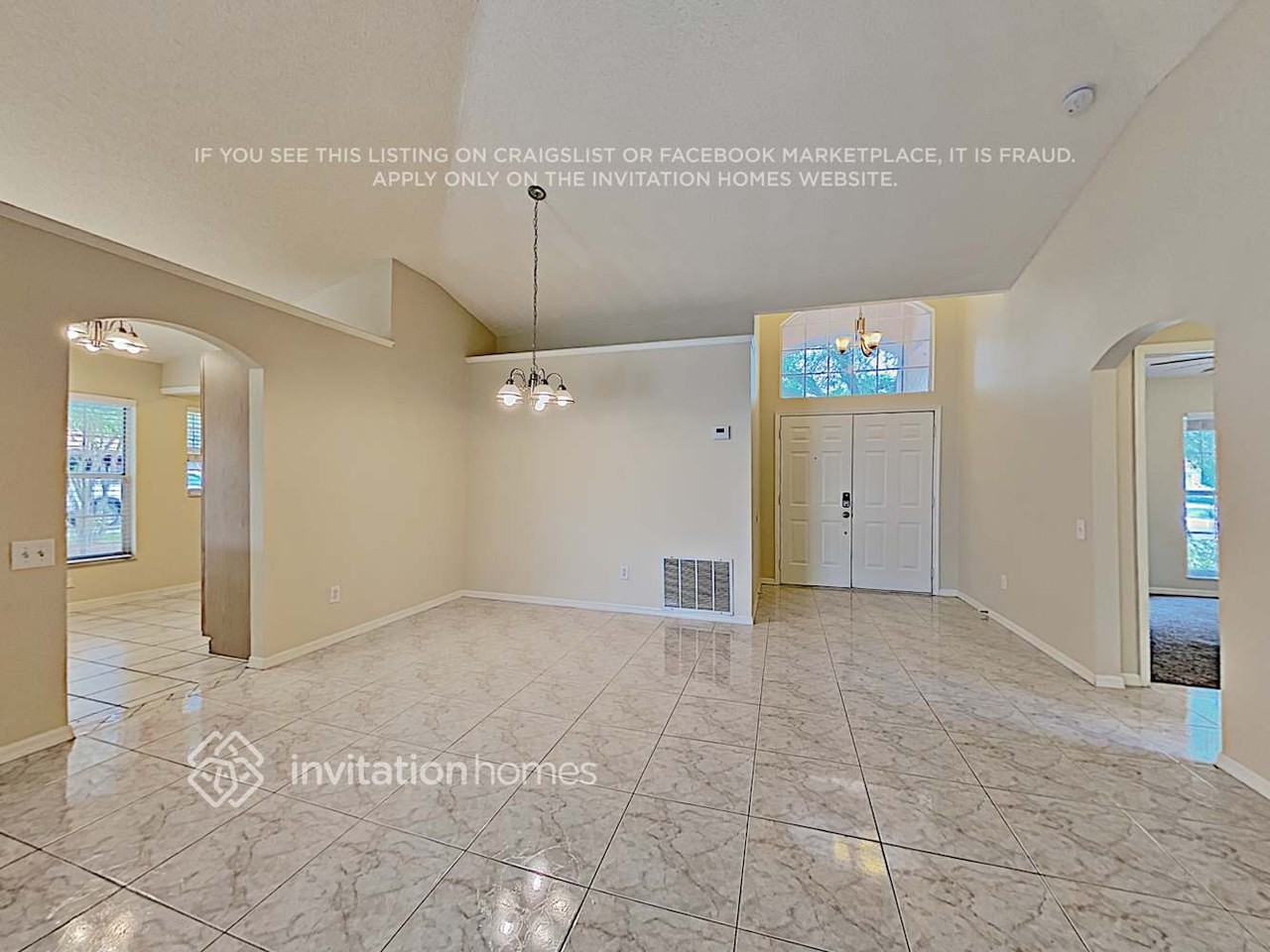 3055 Hidden River Ct - Photo 3 of 8