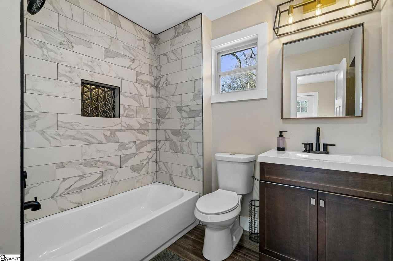 212 E Bearden St - Photo 5 of 11