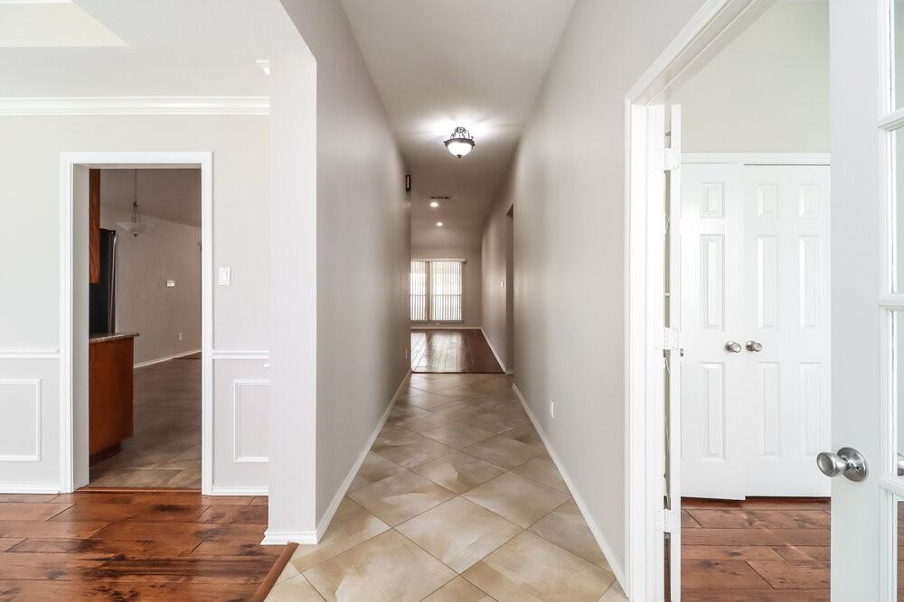 7824 Blossom Dr - Photo 3 of 16