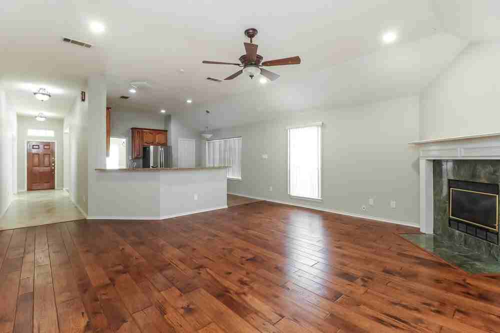 7824 Blossom Dr - Photo 5 of 16