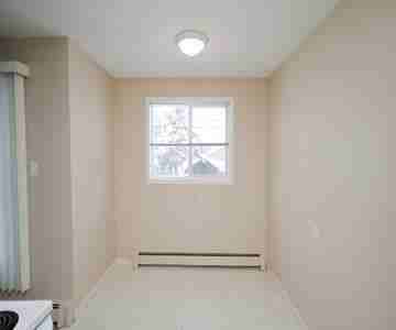 10521 84 Ave #102 - Photo 2 of 8