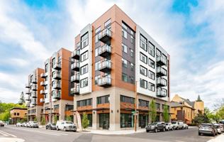 featured image of 3155 N Williams Ave