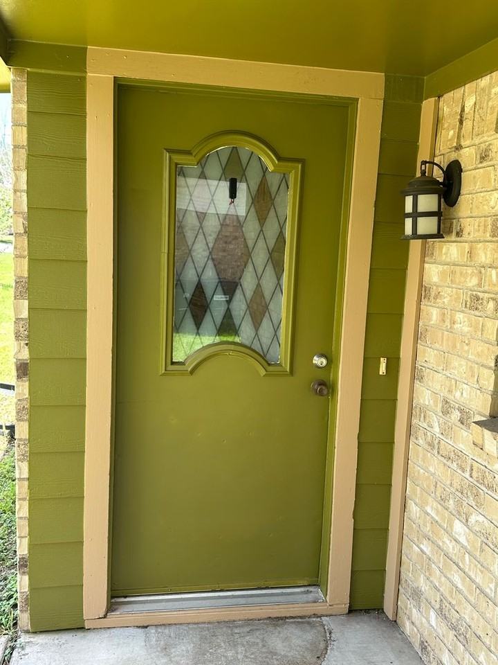 808 Camellia Ct - Photo 3 of 14