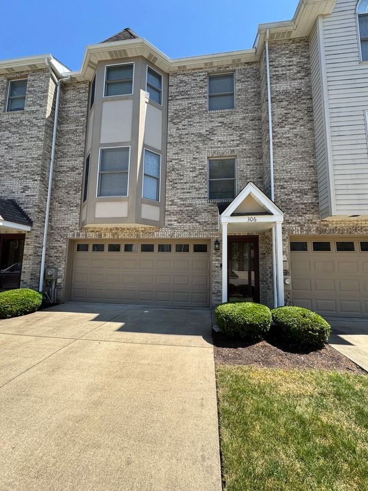 306 Pappan Dr - Photo 2 of 50