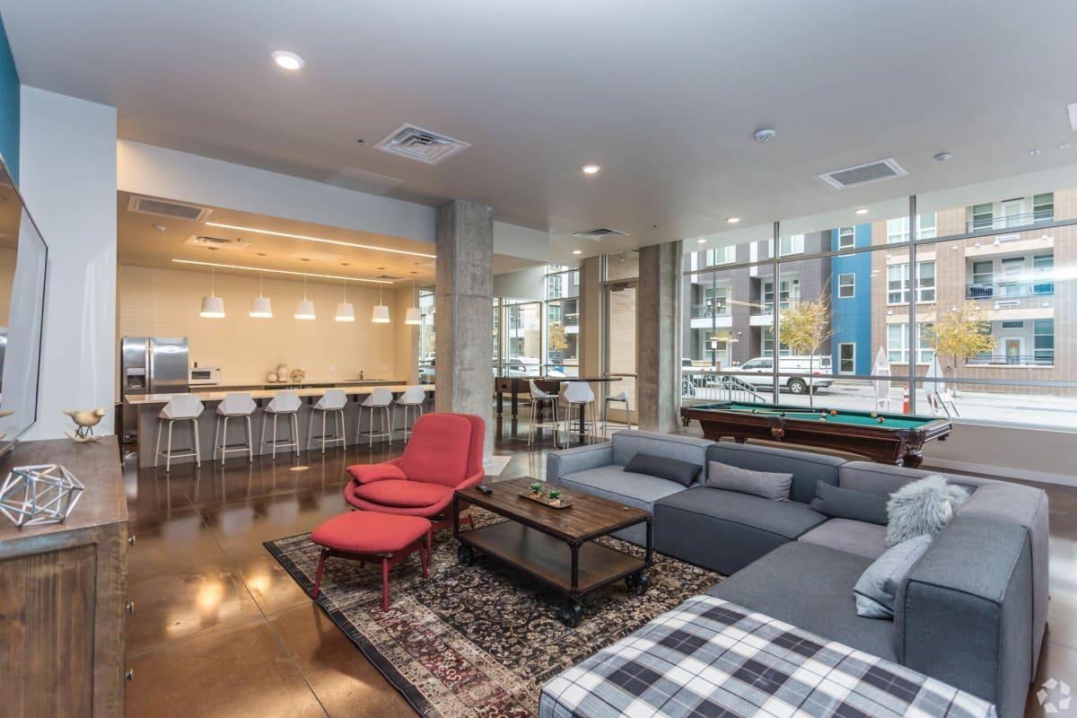 1850 Chestnut Pl - Photo 5 of 11