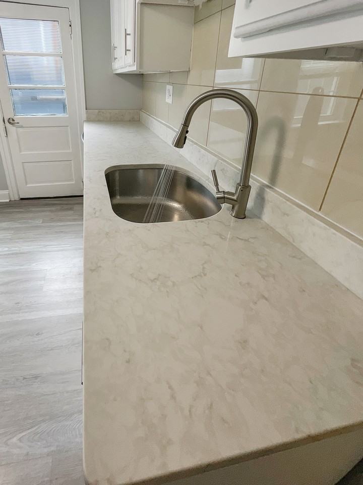 160 McClellan Street - Photo 5 of 26