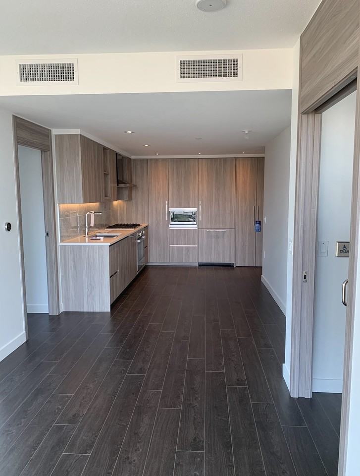 4720 Lougheed Hwy - Photo 4 of 18