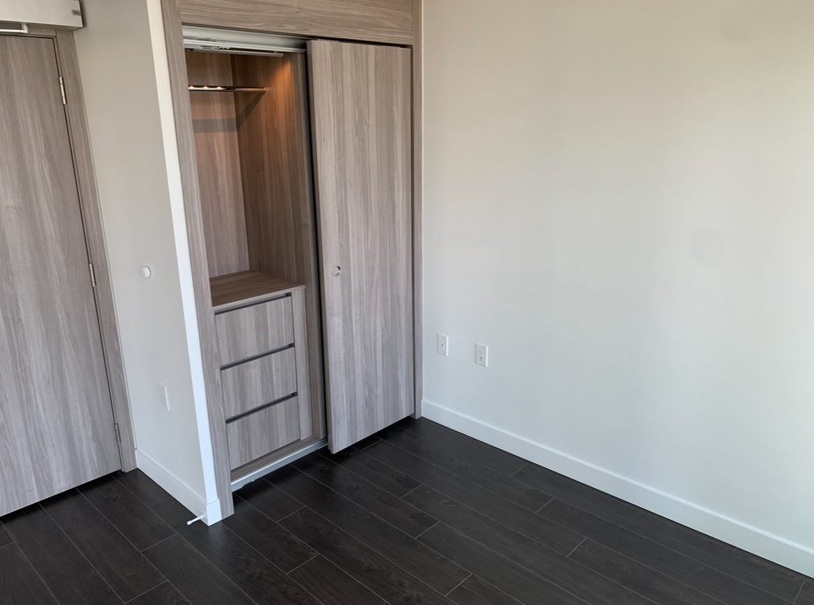 4720 Lougheed Hwy - Photo 3 of 18