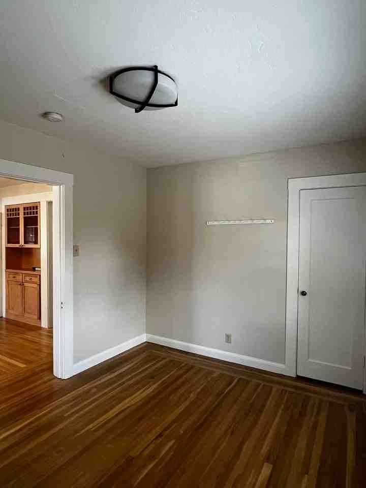 814 St Helena Ave - Photo 6 of 14