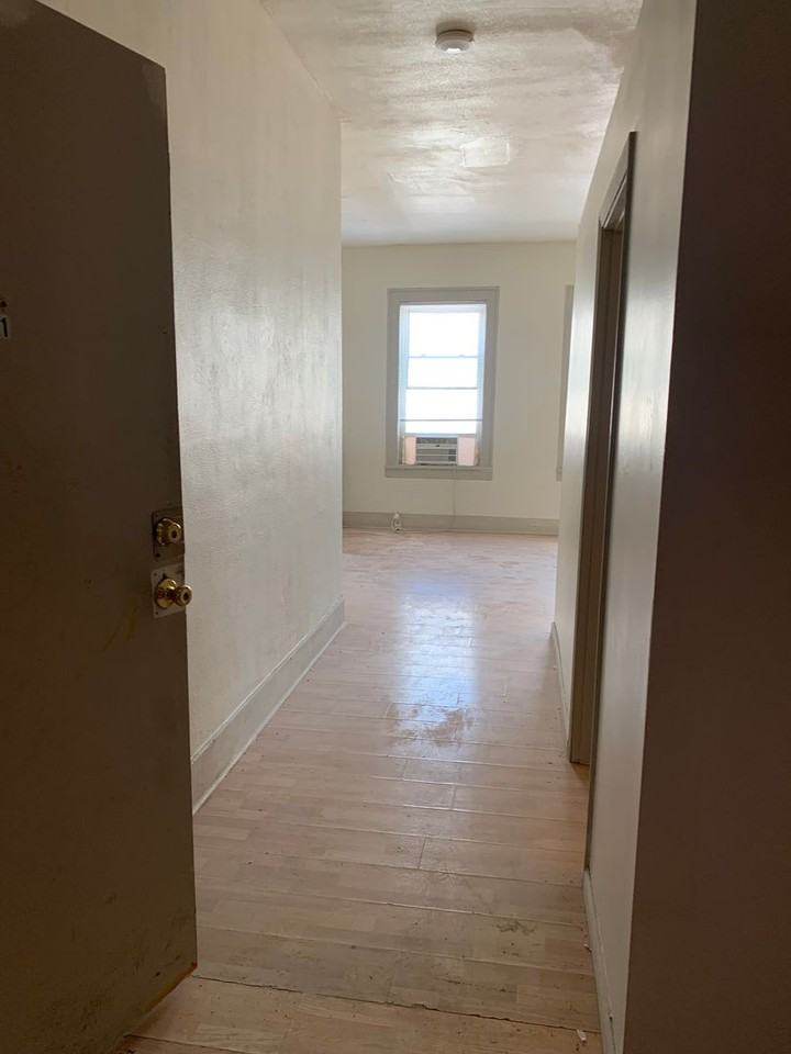 903 Main Street - Photo 3 of 13