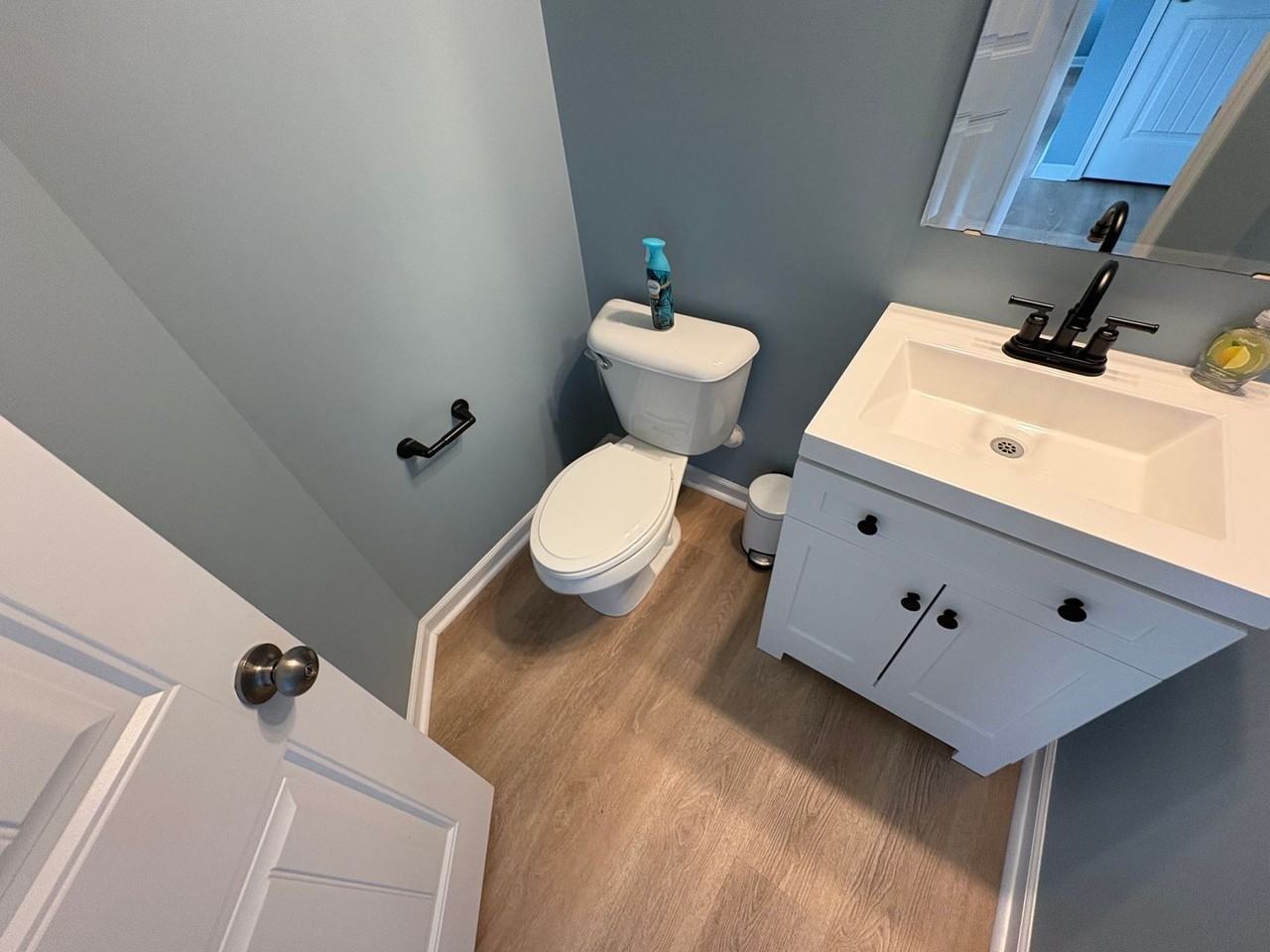 420 Lehigh Road - Photo 4 of 48