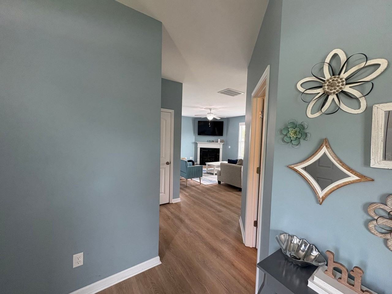 420 Lehigh Road - Photo 5 of 48