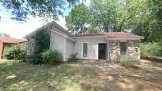 5640 Pathway Cir - Photo 1 of 1
