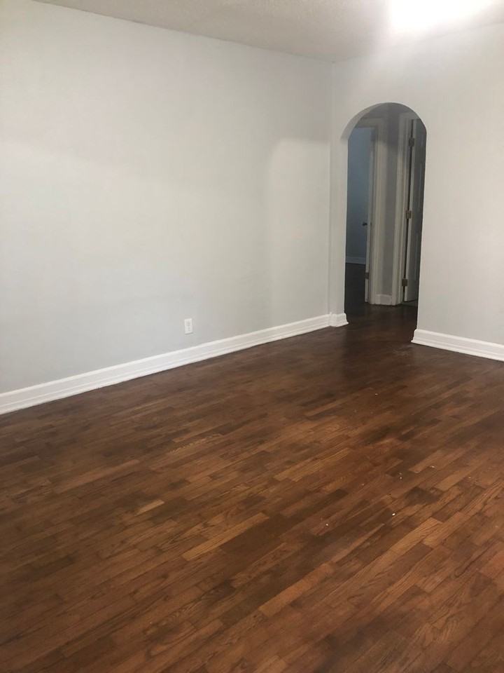 627 S Fort Ave - Photo 3 of 17