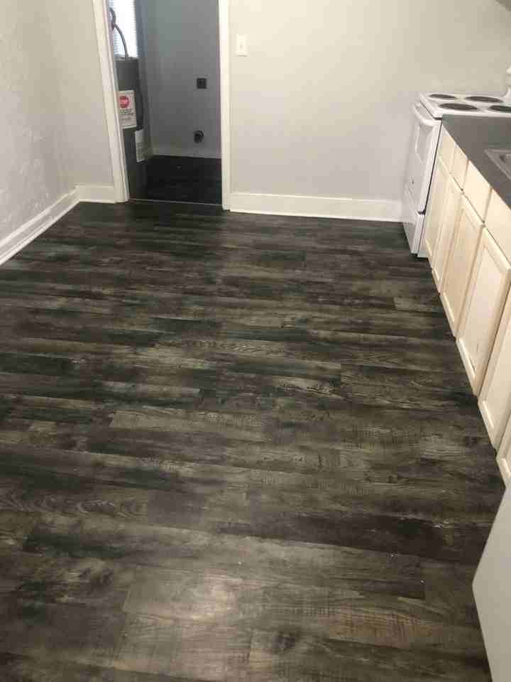 627 S Fort Ave - Photo 5 of 17