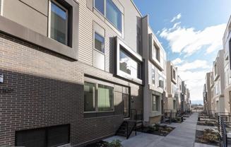 2108 Kensington Walk - Photo 1 of 1