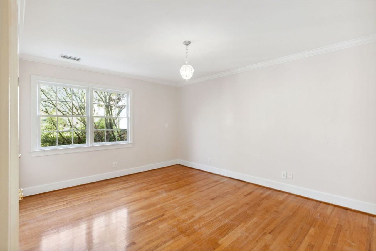 14 Lamboll St - Photo 7 of 44