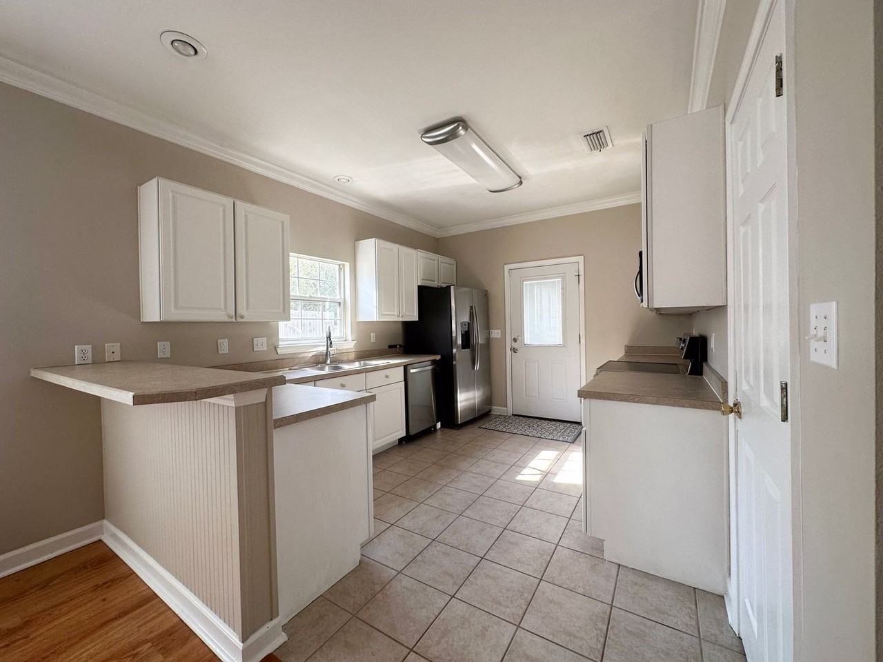 94 Trista Terrace Ct - Photo 7 of 27