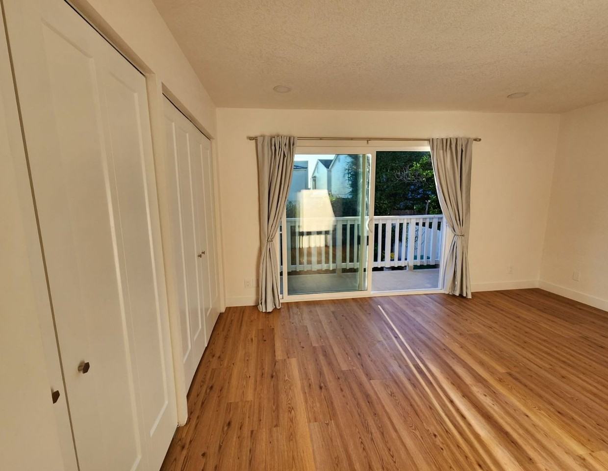 851 Acapulco Street - Photo 5 of 24