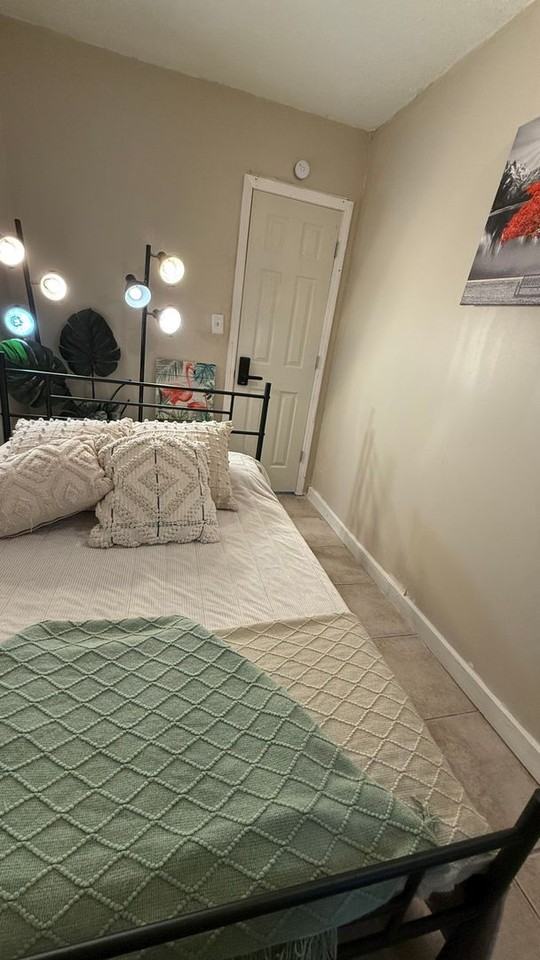 1703 Mccarthy Ave - Photo 3 of 4