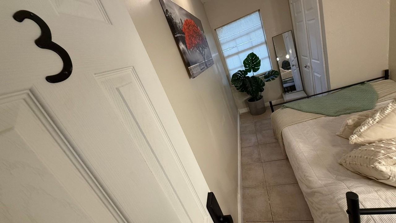 1703 Mccarthy Ave - Photo 4 of 4