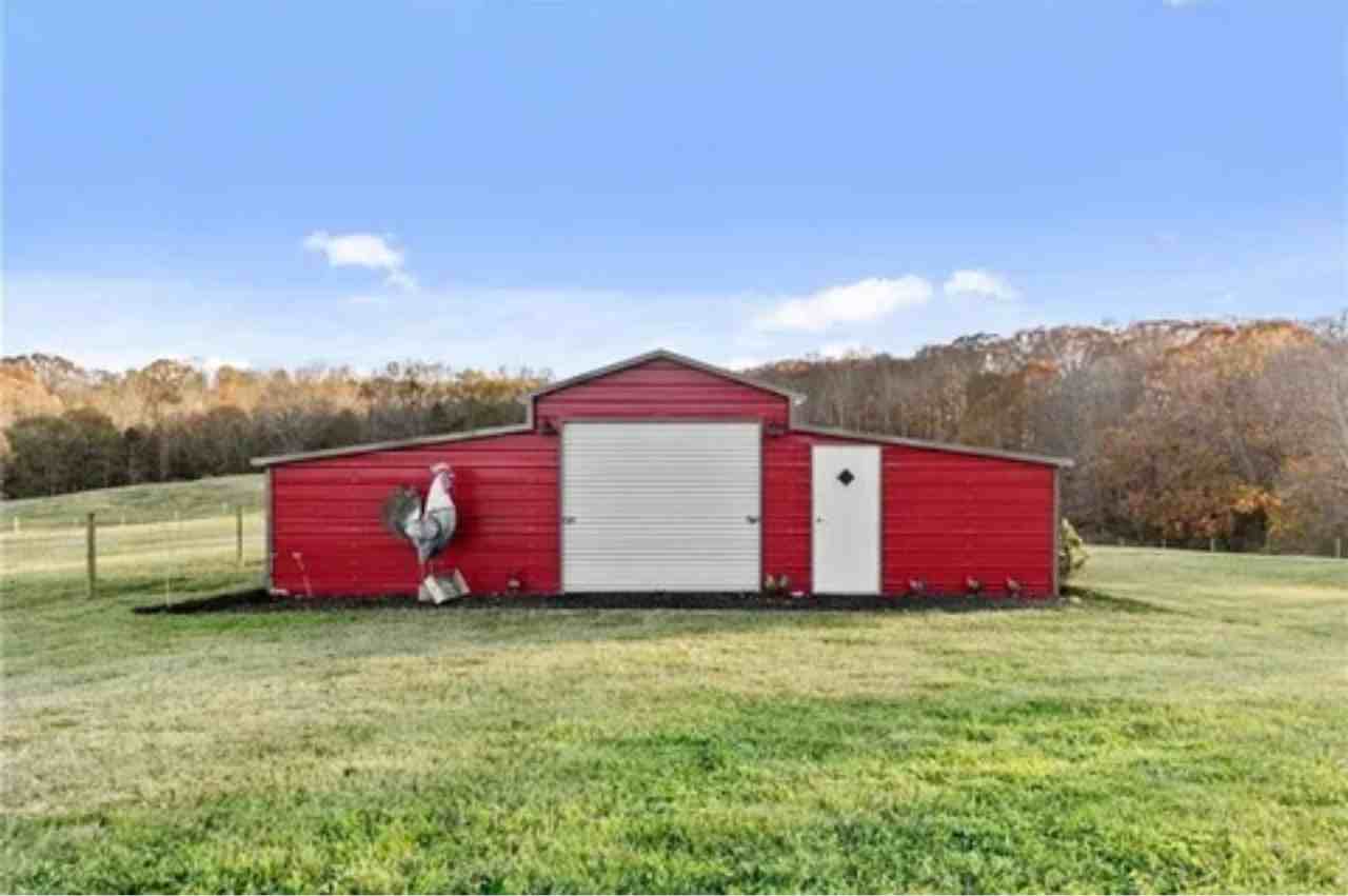 798 Anderson Thomas Rd - Photo 3 of 24