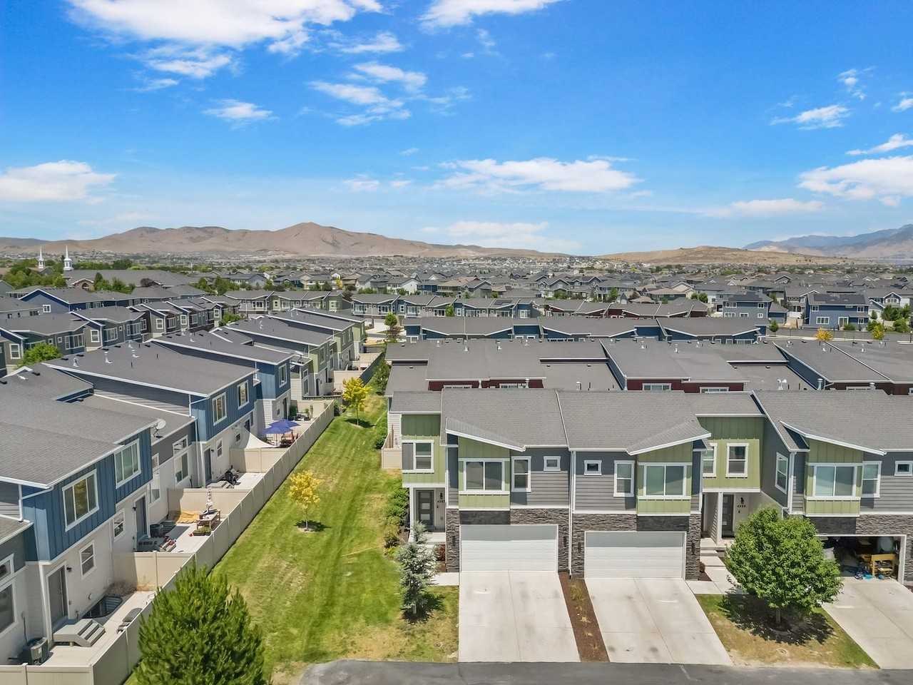 4287 E Golden Grv - Photo 3 of 33