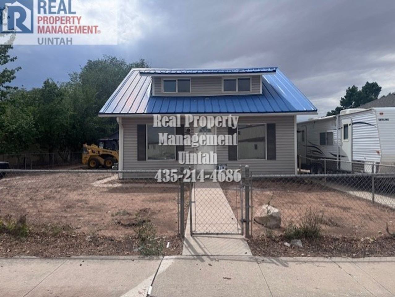 245 N 100 E - Photo 2 of 26