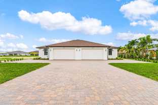 3222-3224 3222-3224 SW 15 Ave - 3222 SW 15 Ave - Photo 1 of 1