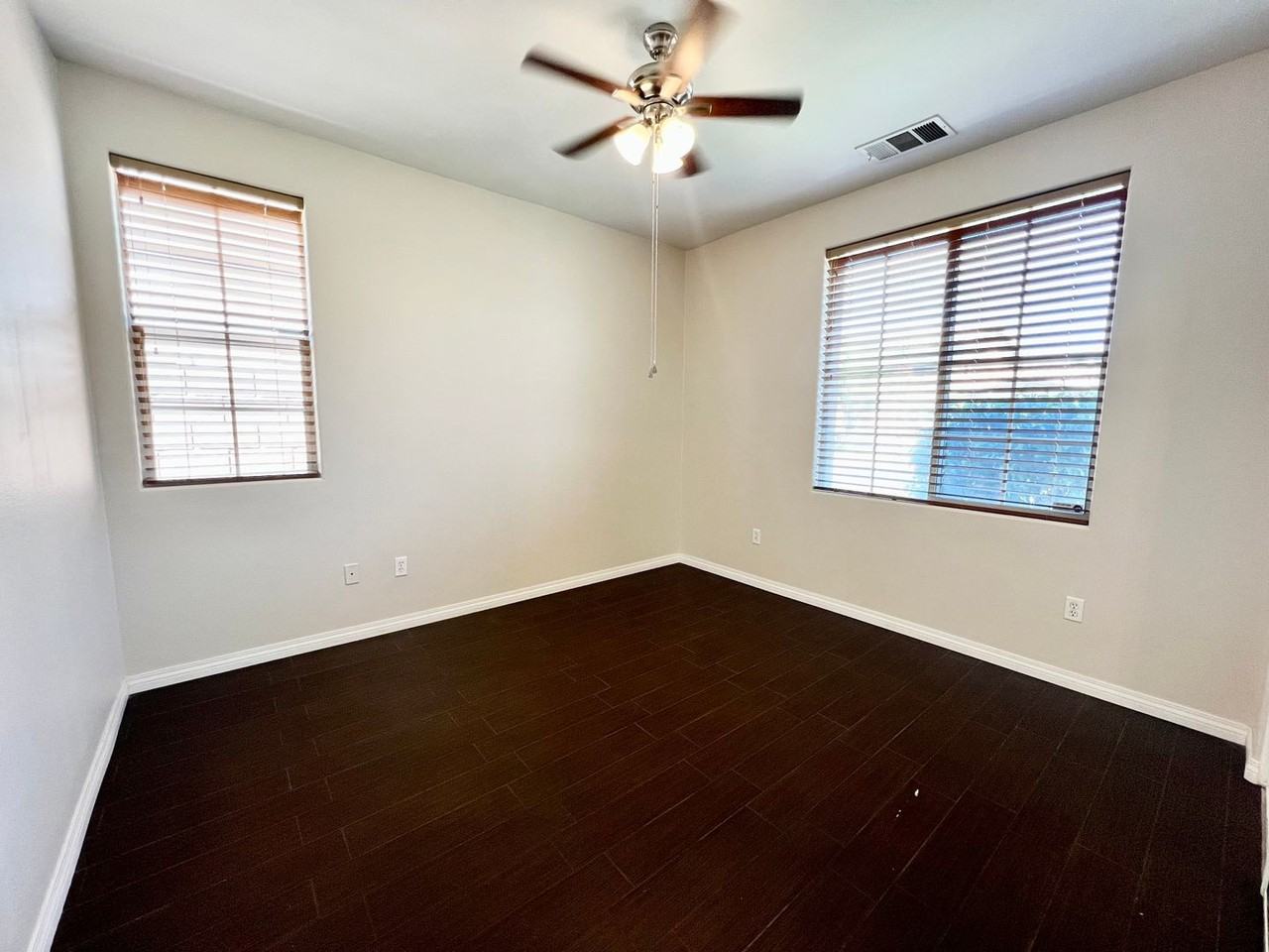 83403 Lightning Rd - Photo 4 of 26