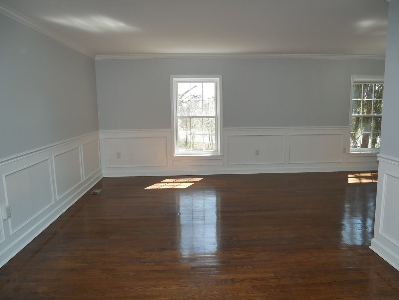 3045 Federal Hill Dr - Photo 3 of 43