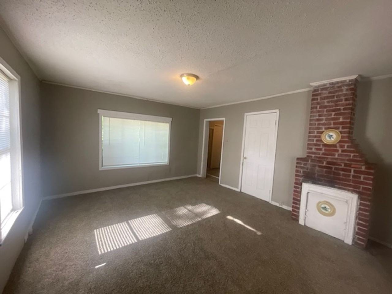 428 Jumper Macon St - Photo 4 of 13