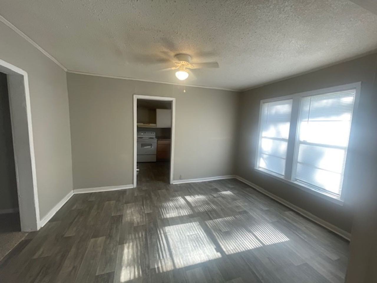 428 Jumper Macon St - Photo 5 of 13