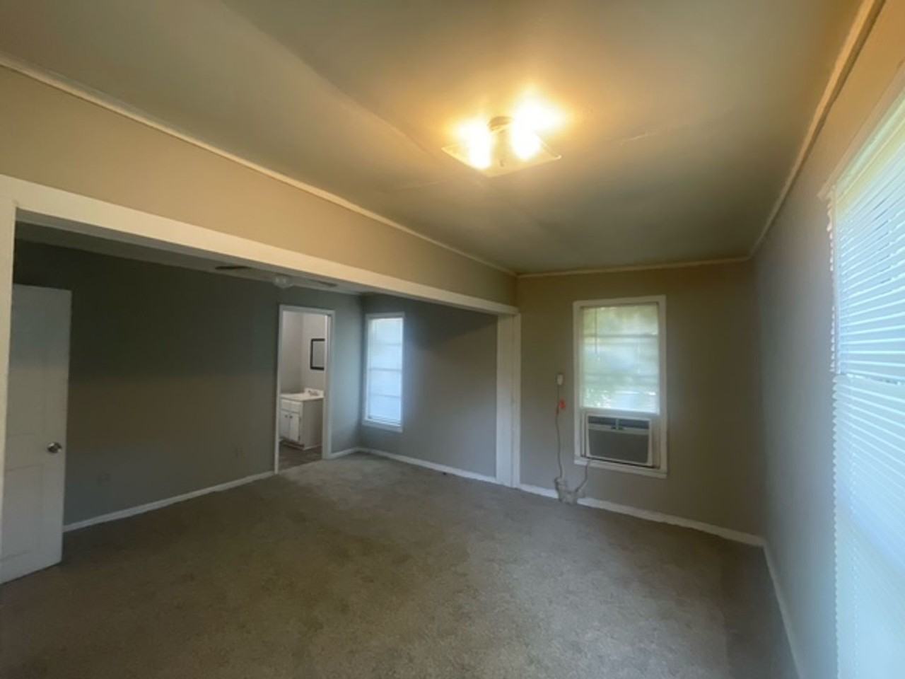 428 Jumper Macon St - Photo 6 of 13