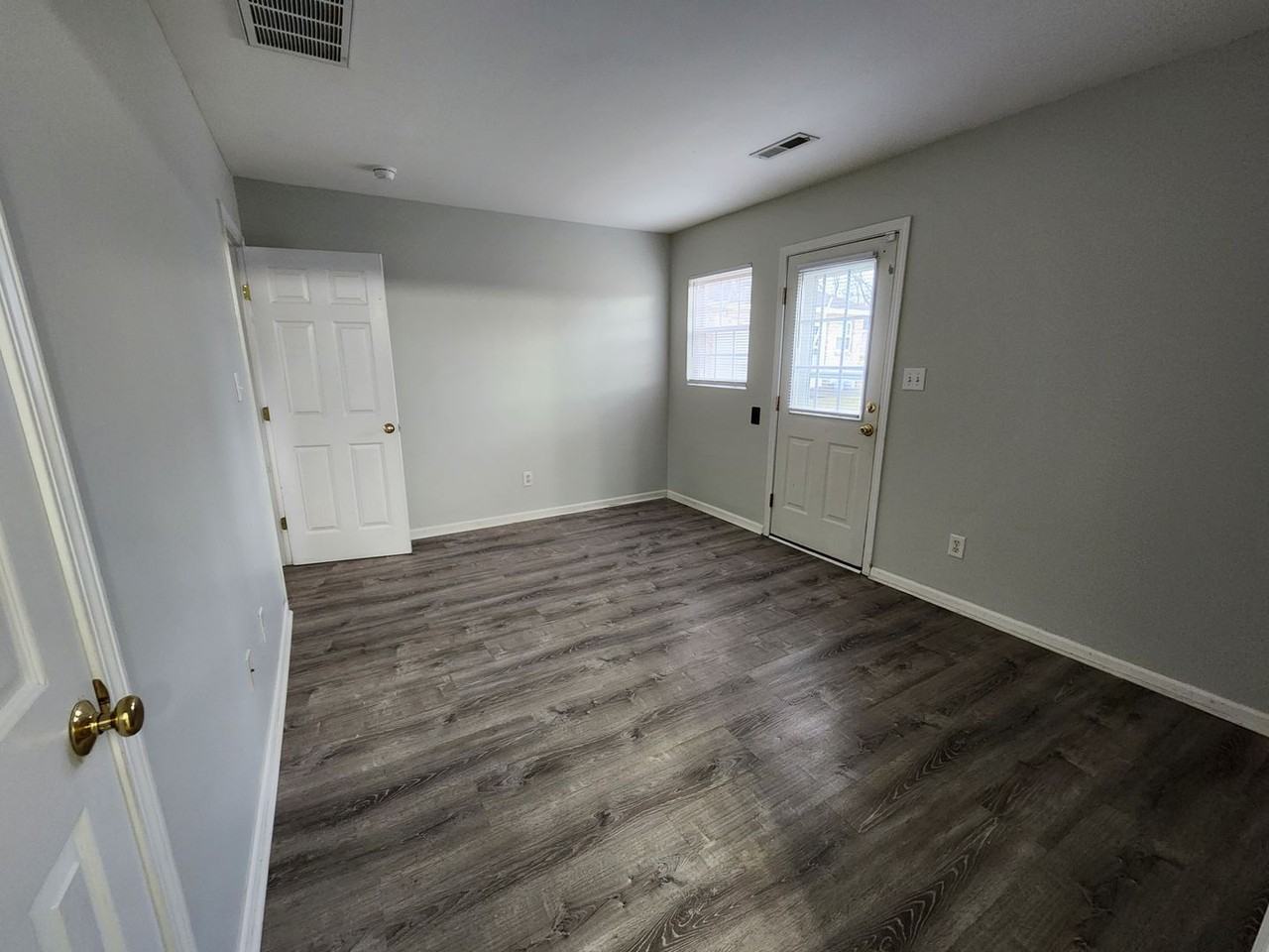 63 Coats Circle - Photo 5 of 5